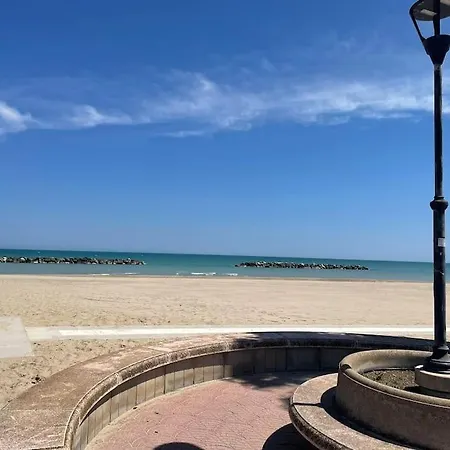 Relax- 7 Posti A Pochi Passi Dal Mare 포르토 산 조르조